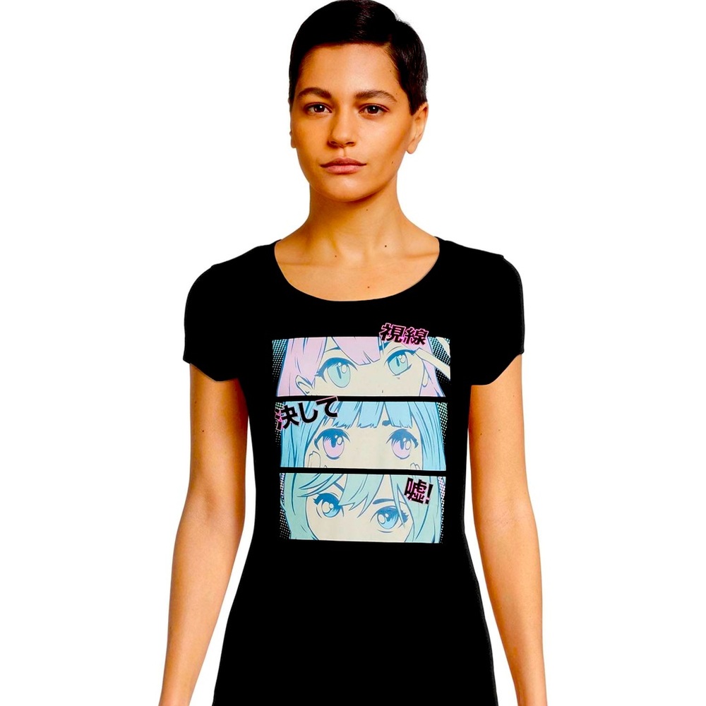 NWT juniors anime T-shirt